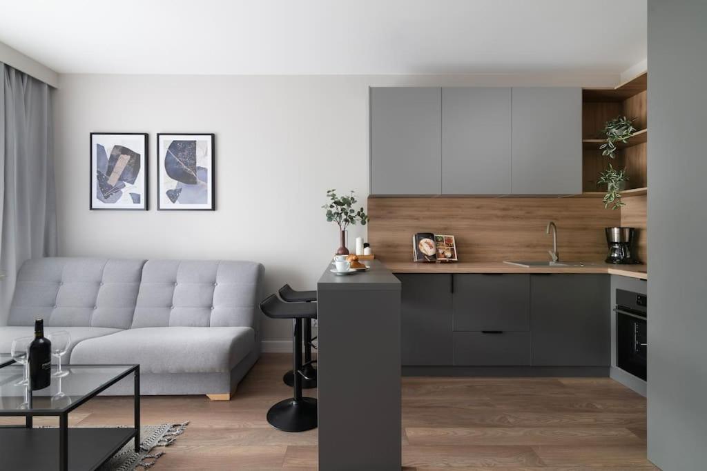 Easy Rent Apartments - Wettera II Люблин Экстерьер фото