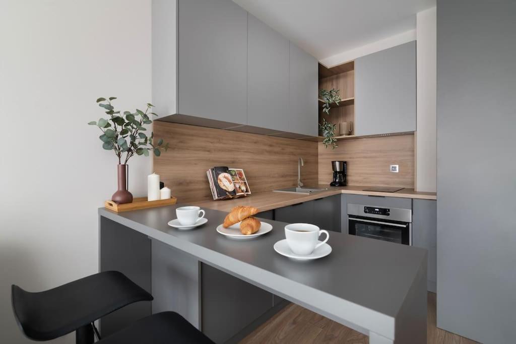 Easy Rent Apartments - Wettera II Люблин Экстерьер фото